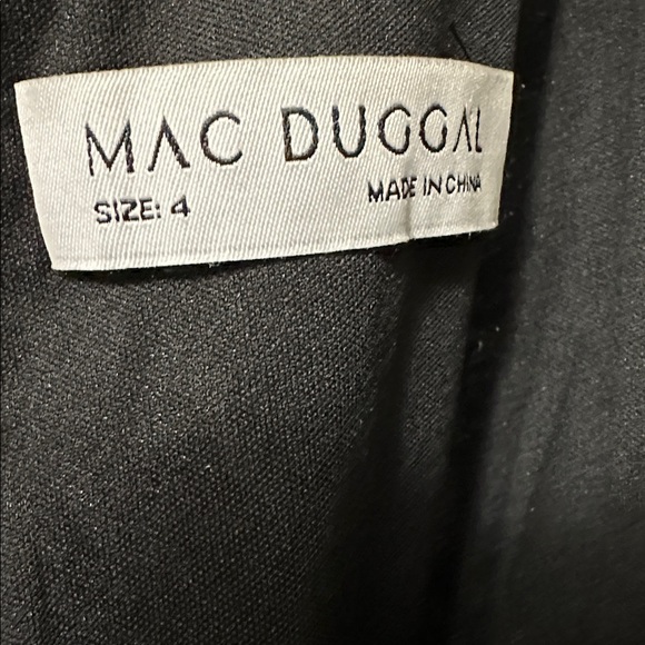 MAC DUGGAL Sleveless Beaded Midi Dress With 3D Flowers NEW SIZE 4 - Picture 9 of 9